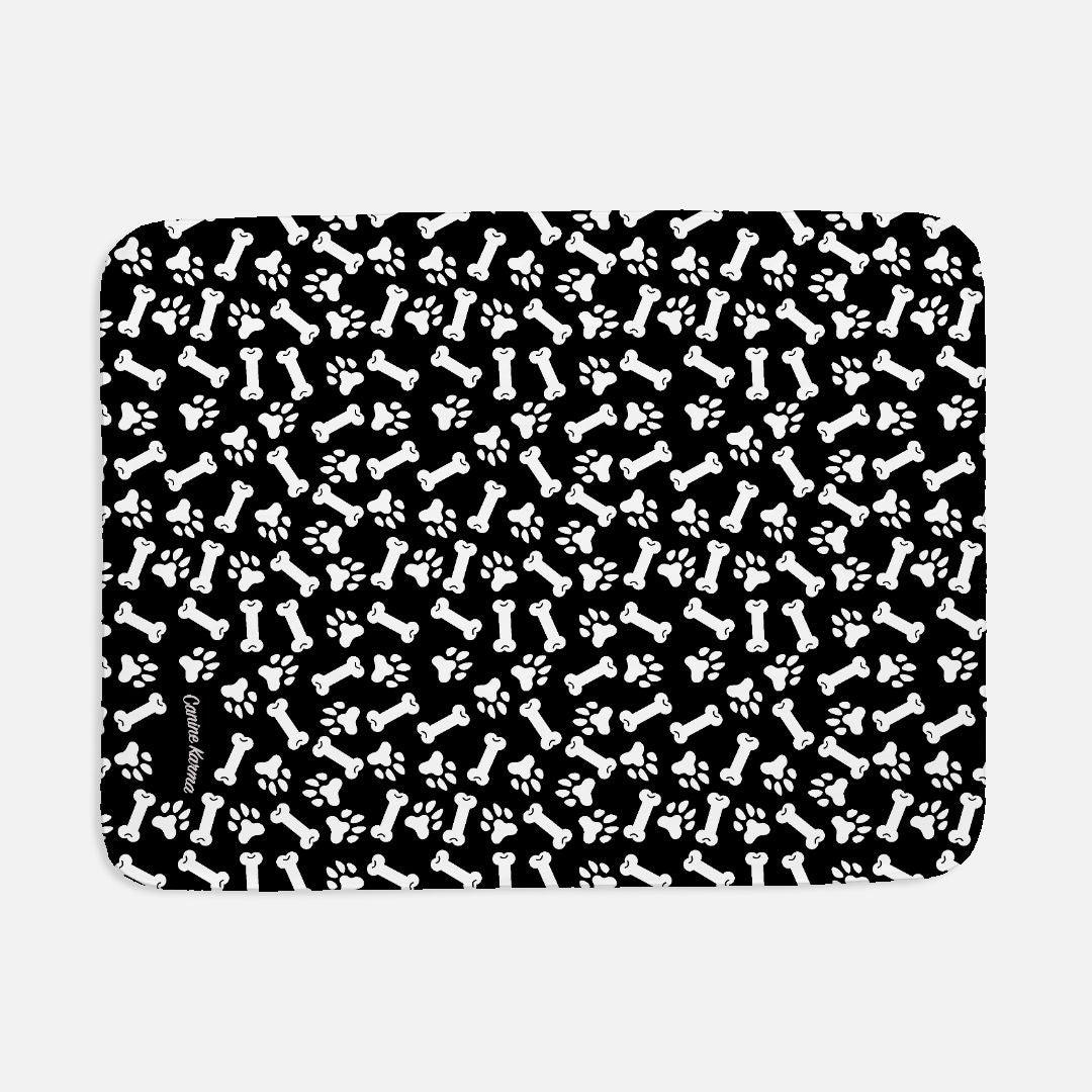 Max Pet Blanket (Black/White)